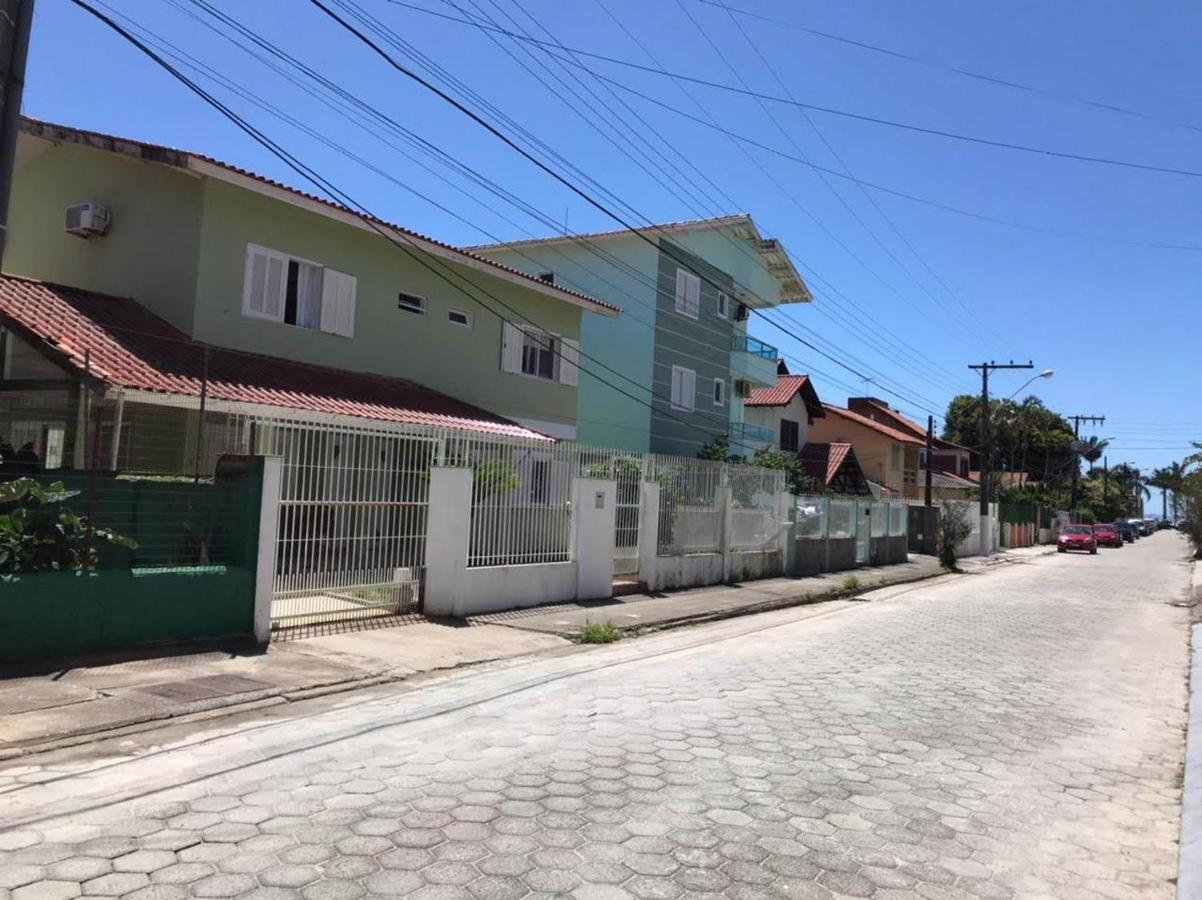 Casa Com 6 Suites E Piscina, A 160M Da Praia Florianópolis Exterior foto